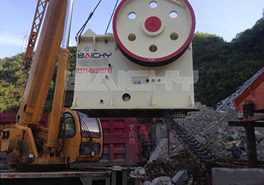 顎式破碎機(jī)發(fā)貨